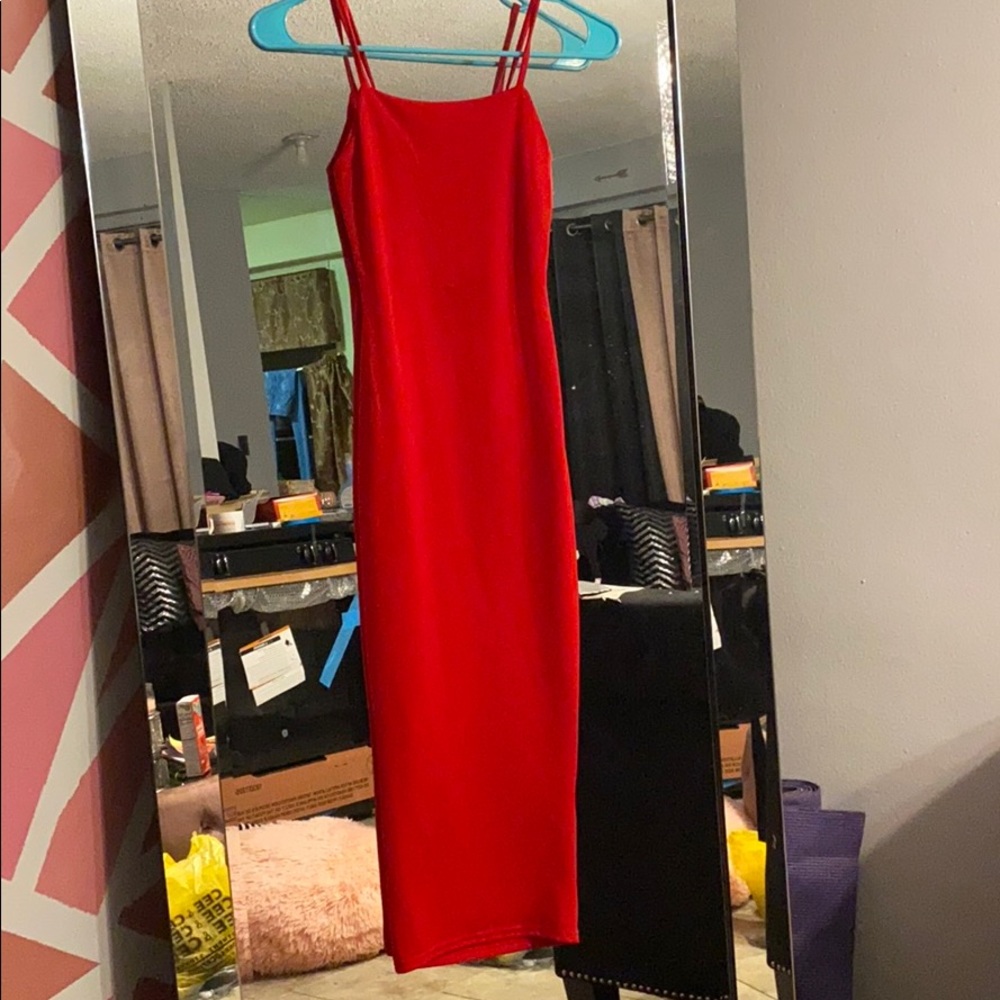 Red midi dress